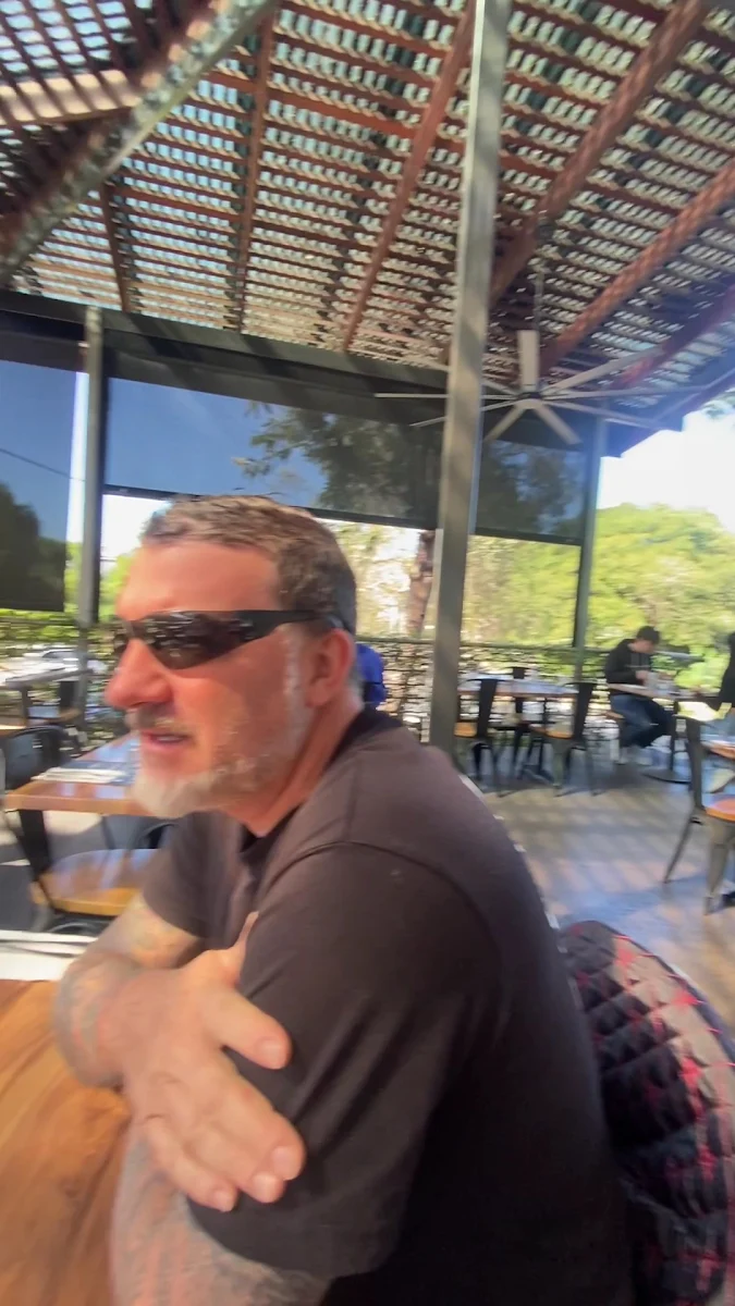 Vibe, Andonis Cafe & Bar, Yeerongpilly