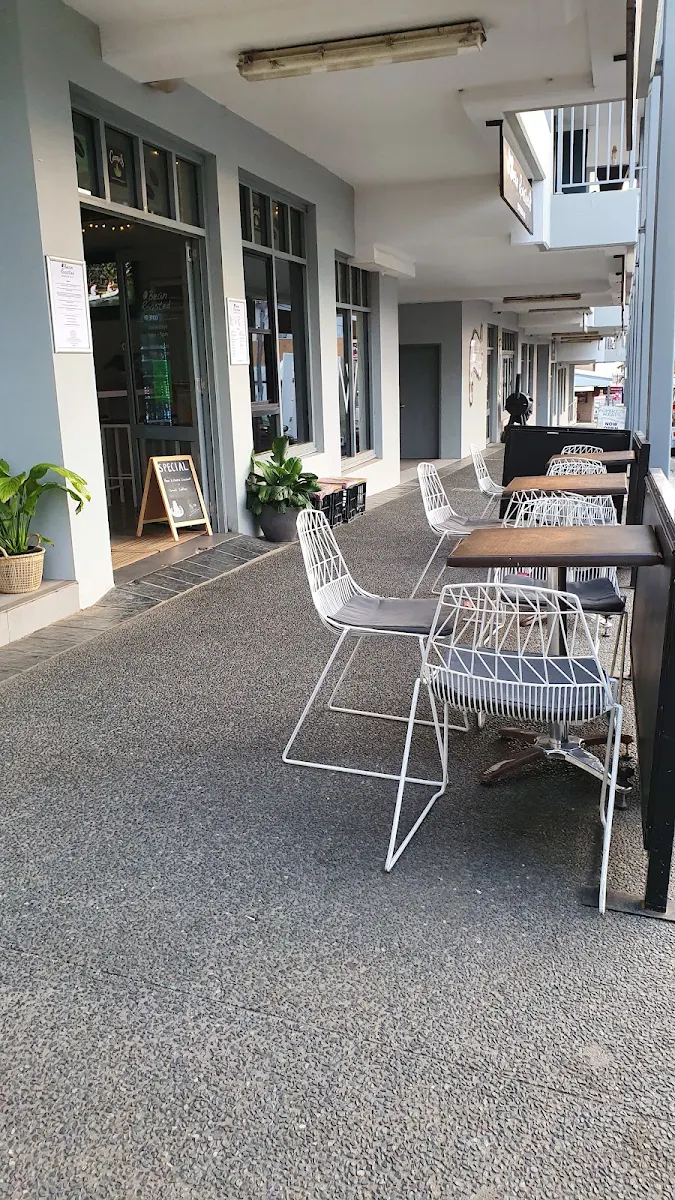 Vibe, Bean Roasted Espresso Bar