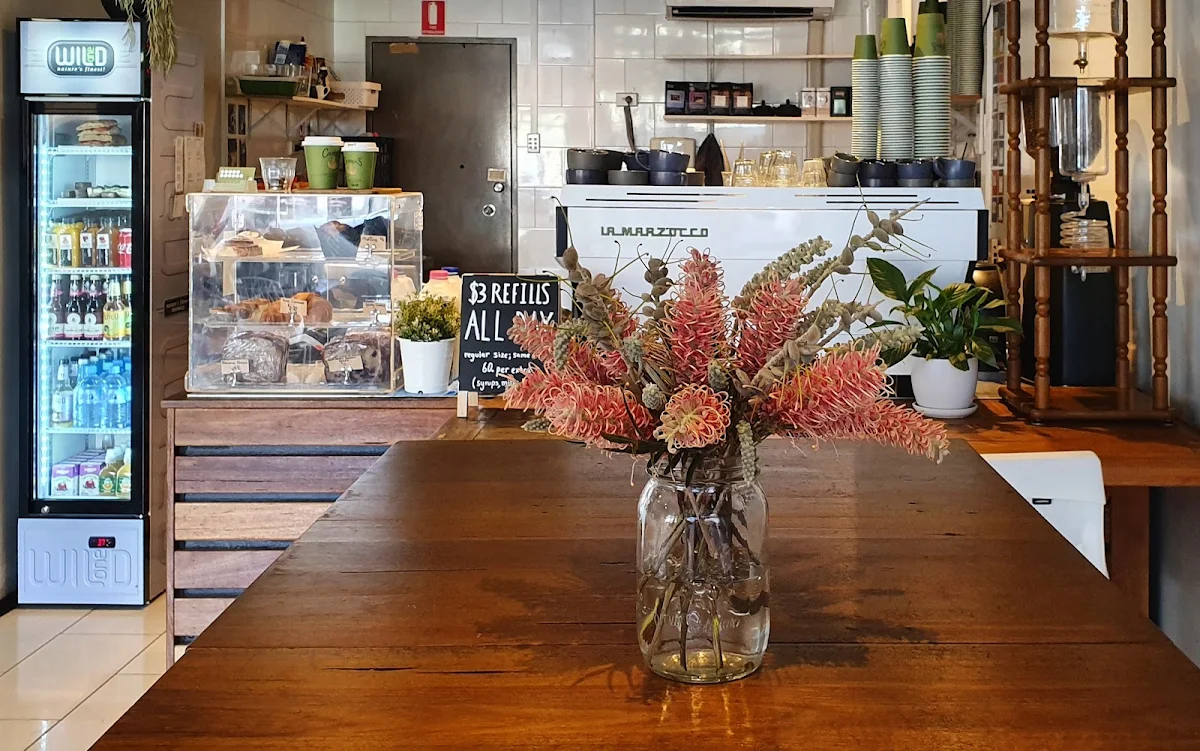Vibe, Bean Roasted Espresso Bar