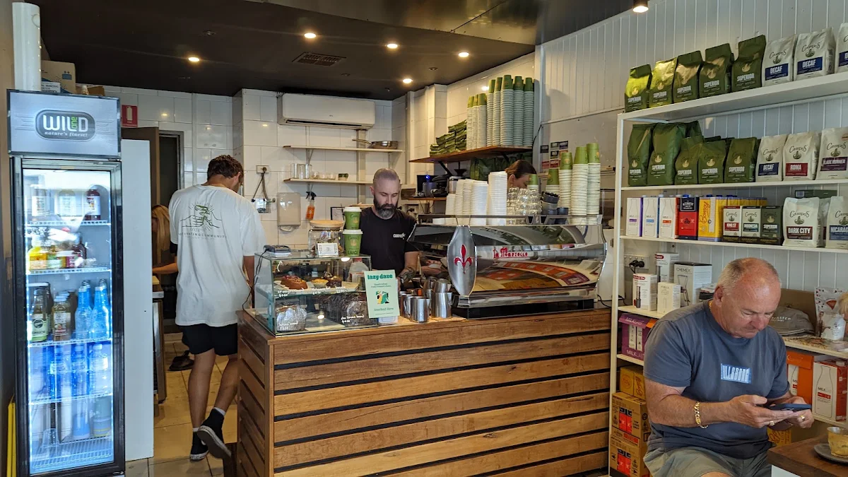 Vibe, Bean Roasted Espresso Bar
