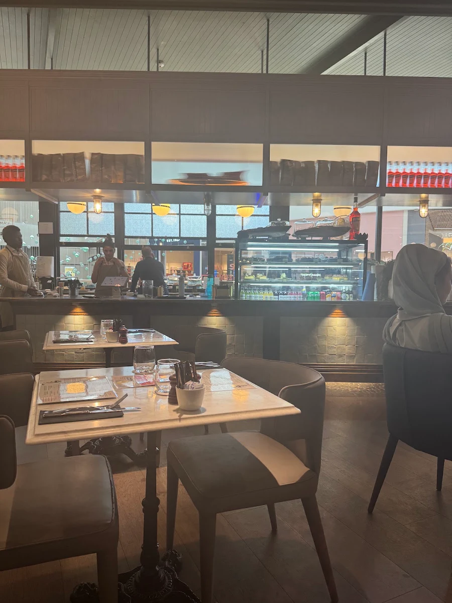 Vibe, L'Americano Espresso Bar