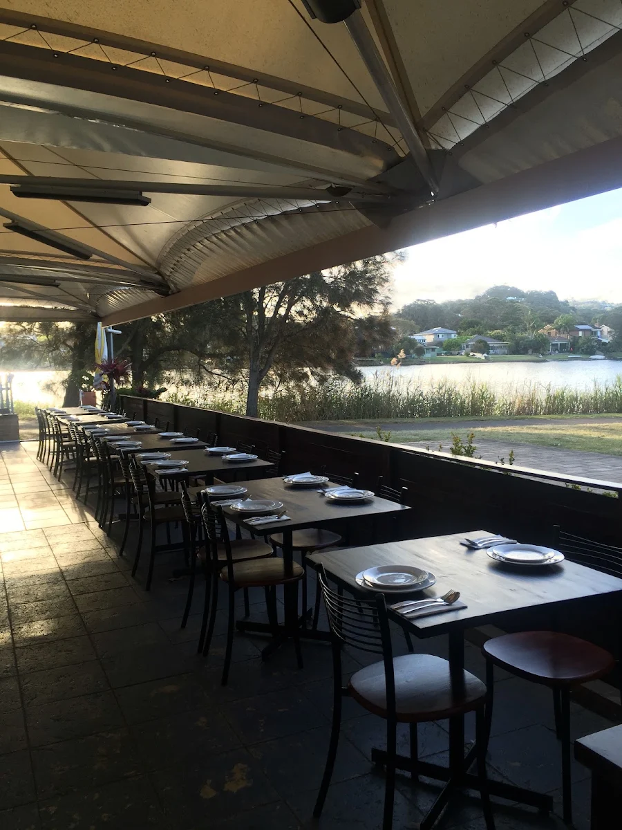 Vibe, Rice and Lake Thai Restaurant