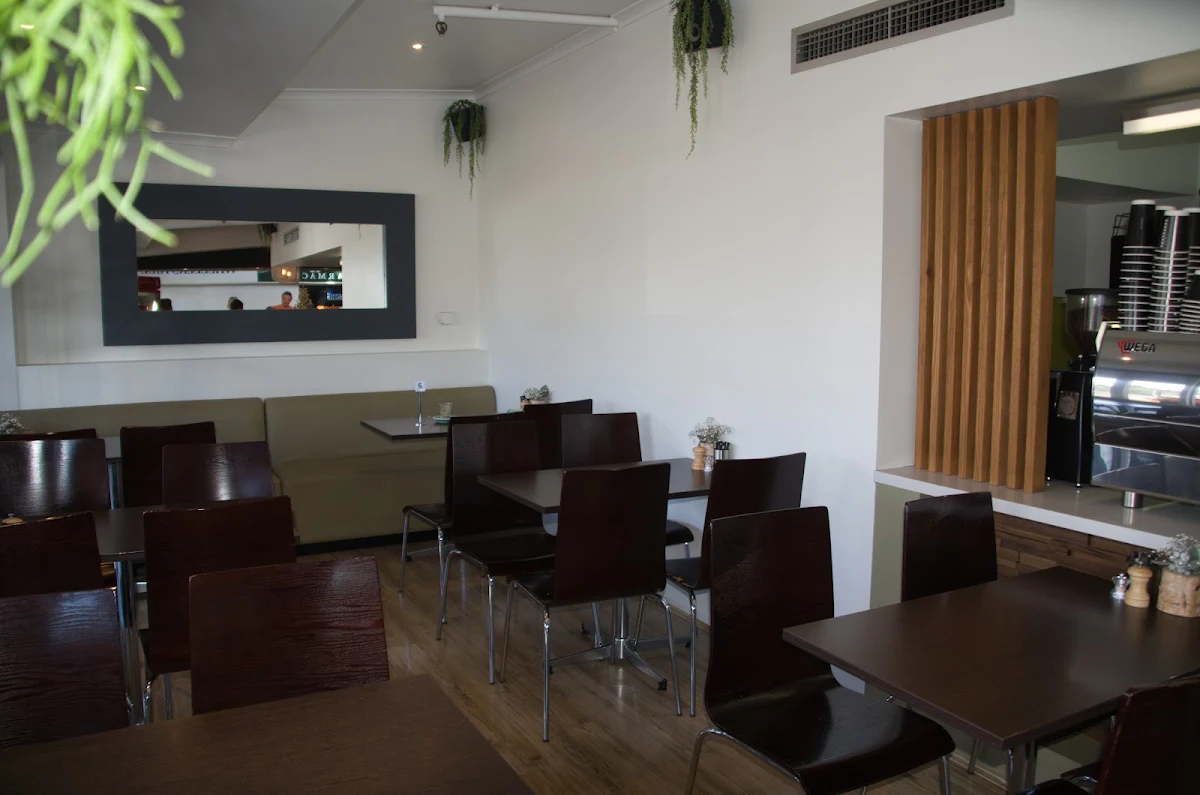 Vibe, The Hills Pantry