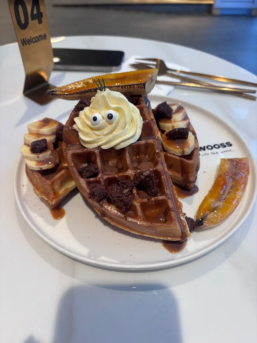 Food & drink, WOOSS Au Desserts and Cafe