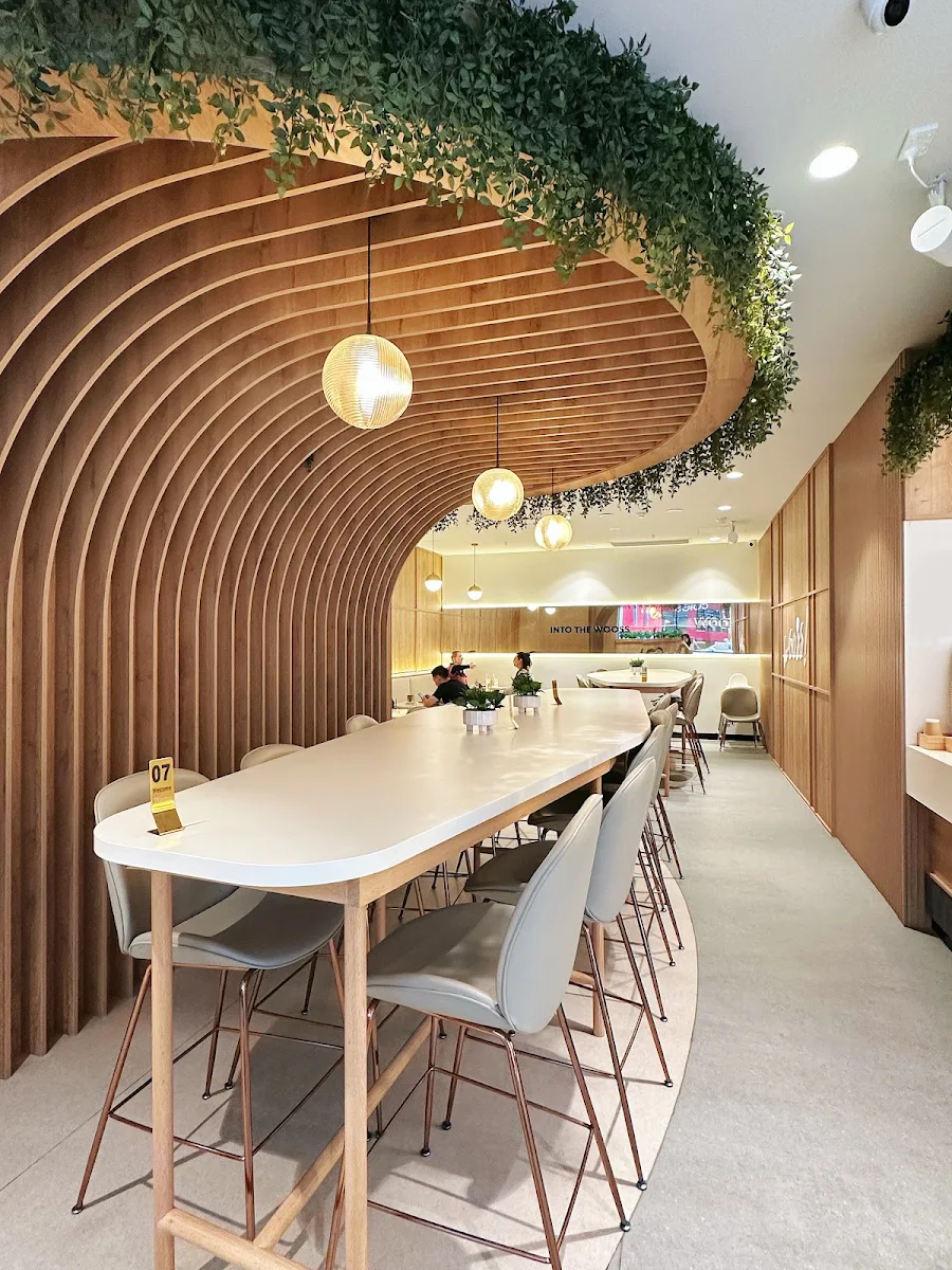 Vibe, WOOSS Au Desserts and Cafe