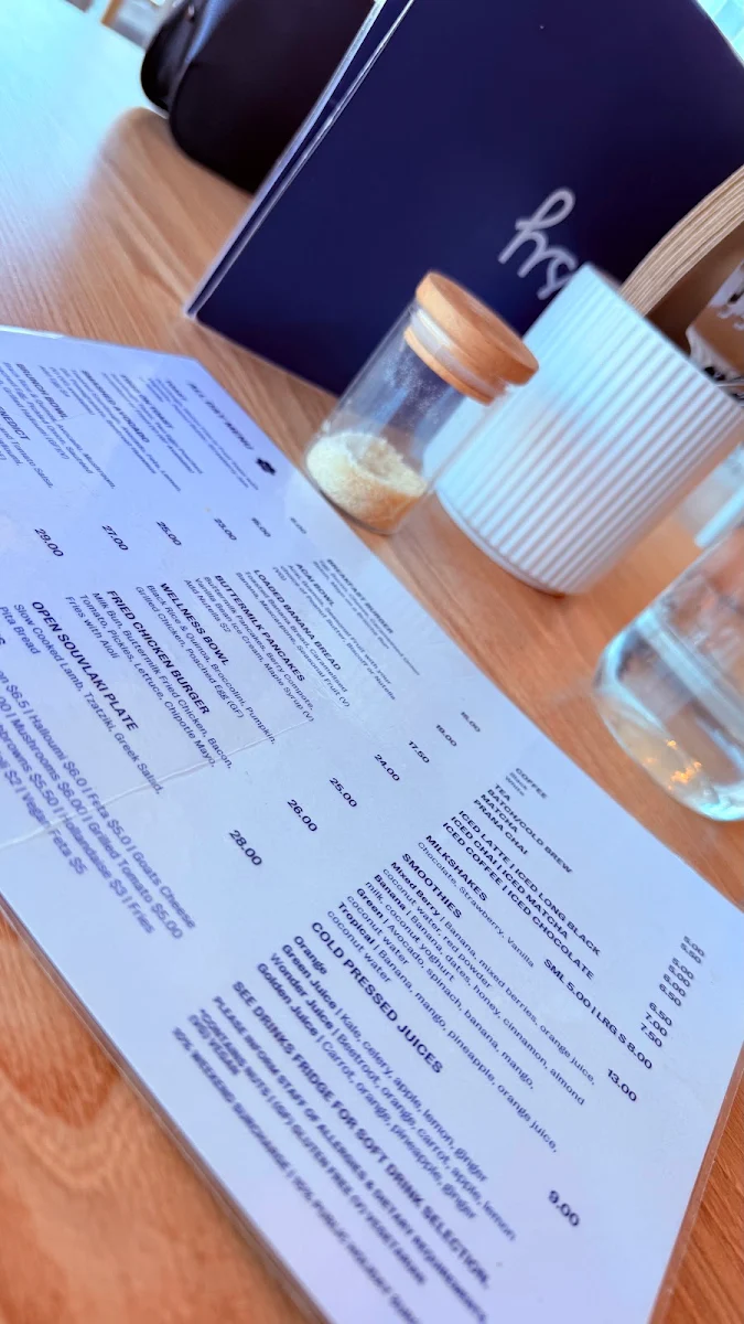 Menu, Daisy on the Esplanade