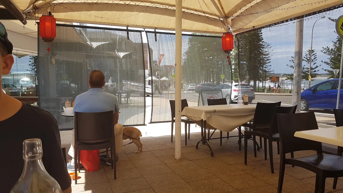 Vibe, Top BBQ & Seafood Restaurant (Yum Cha)