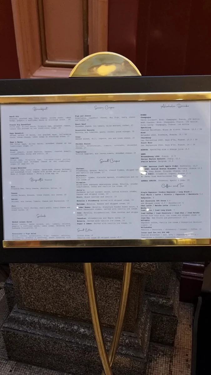 Menu, Le Petit Chateau Restaurant