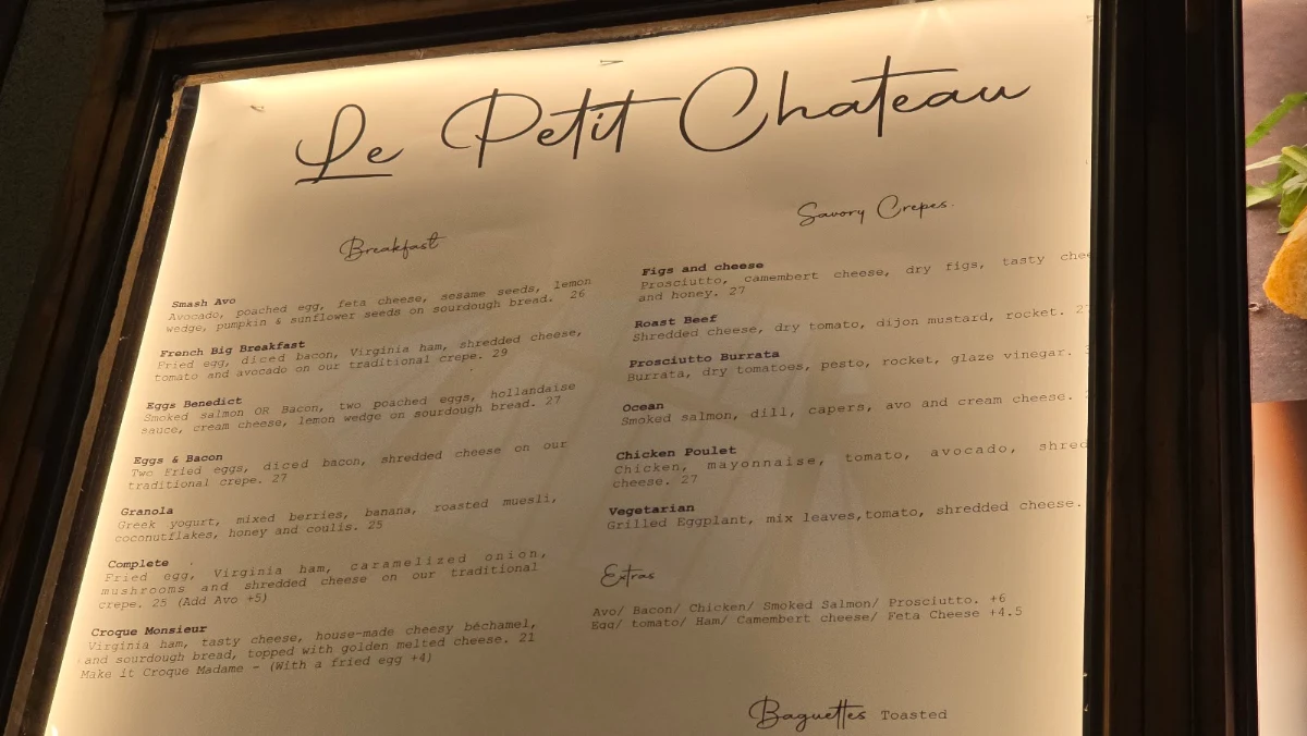 Menu, Le Petit Chateau Restaurant