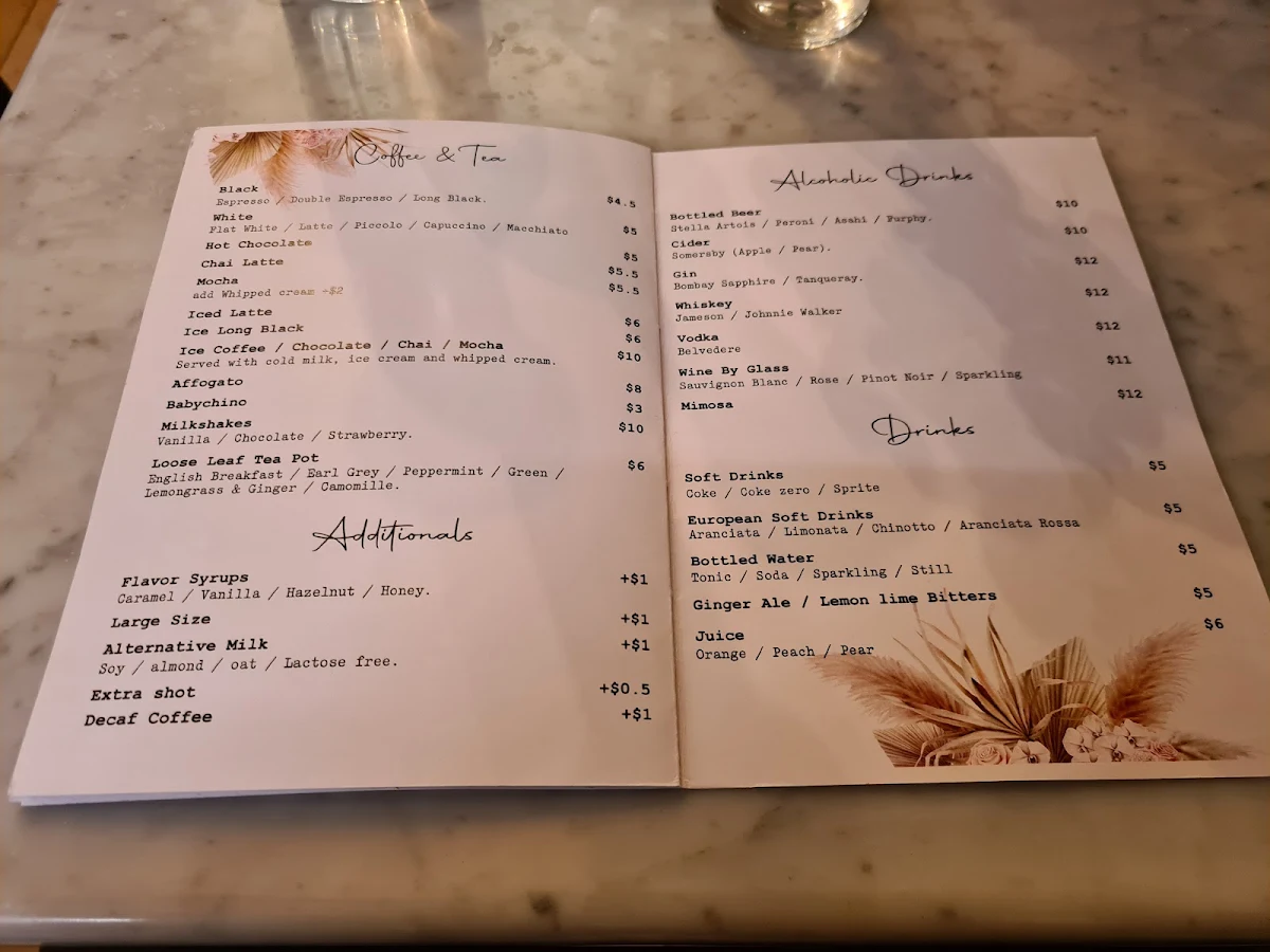 Menu, Le Petit Chateau Restaurant