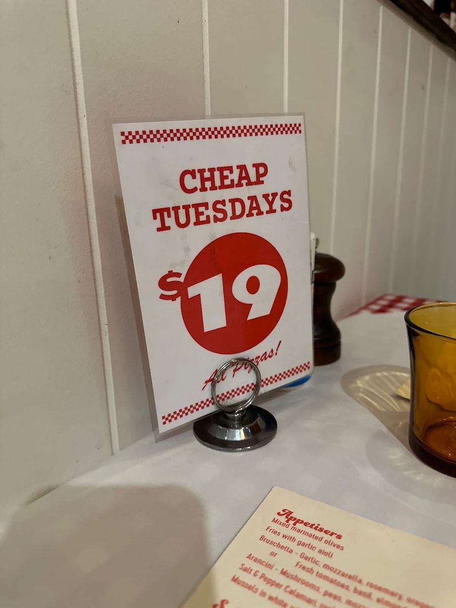 Menu, Teo's Pizza & Bar - Highett