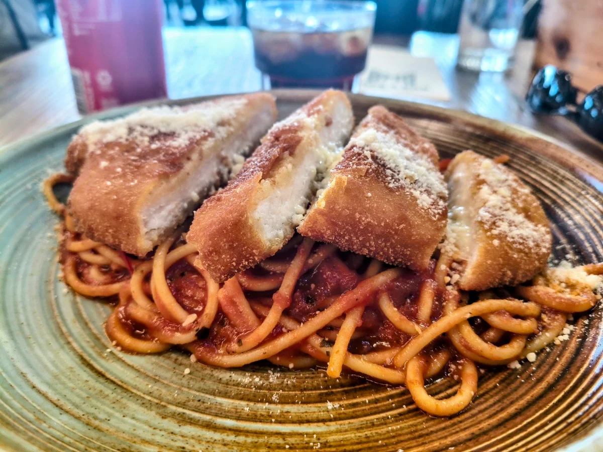 Food & drink, H Cafe & Bar Deception Bay