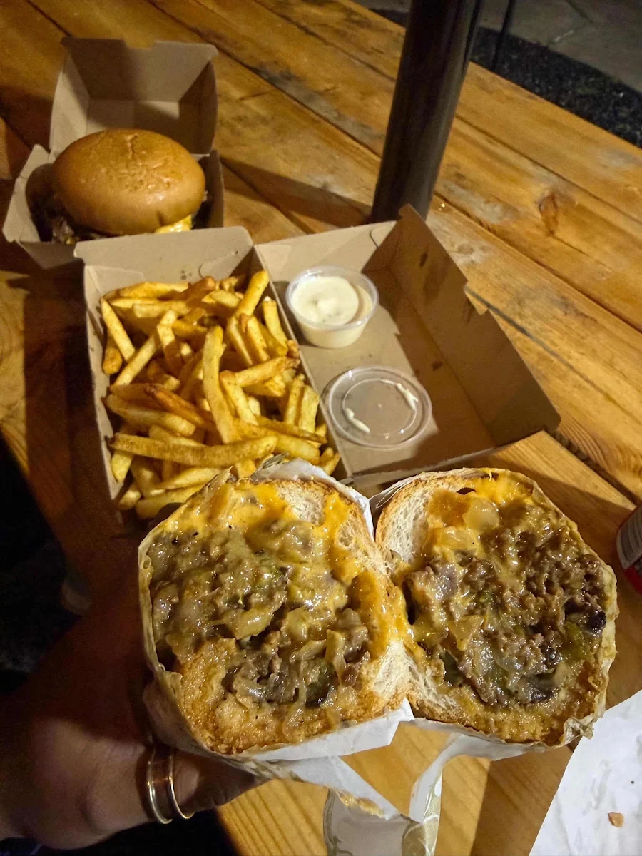Food & drink, NICKEL CITY