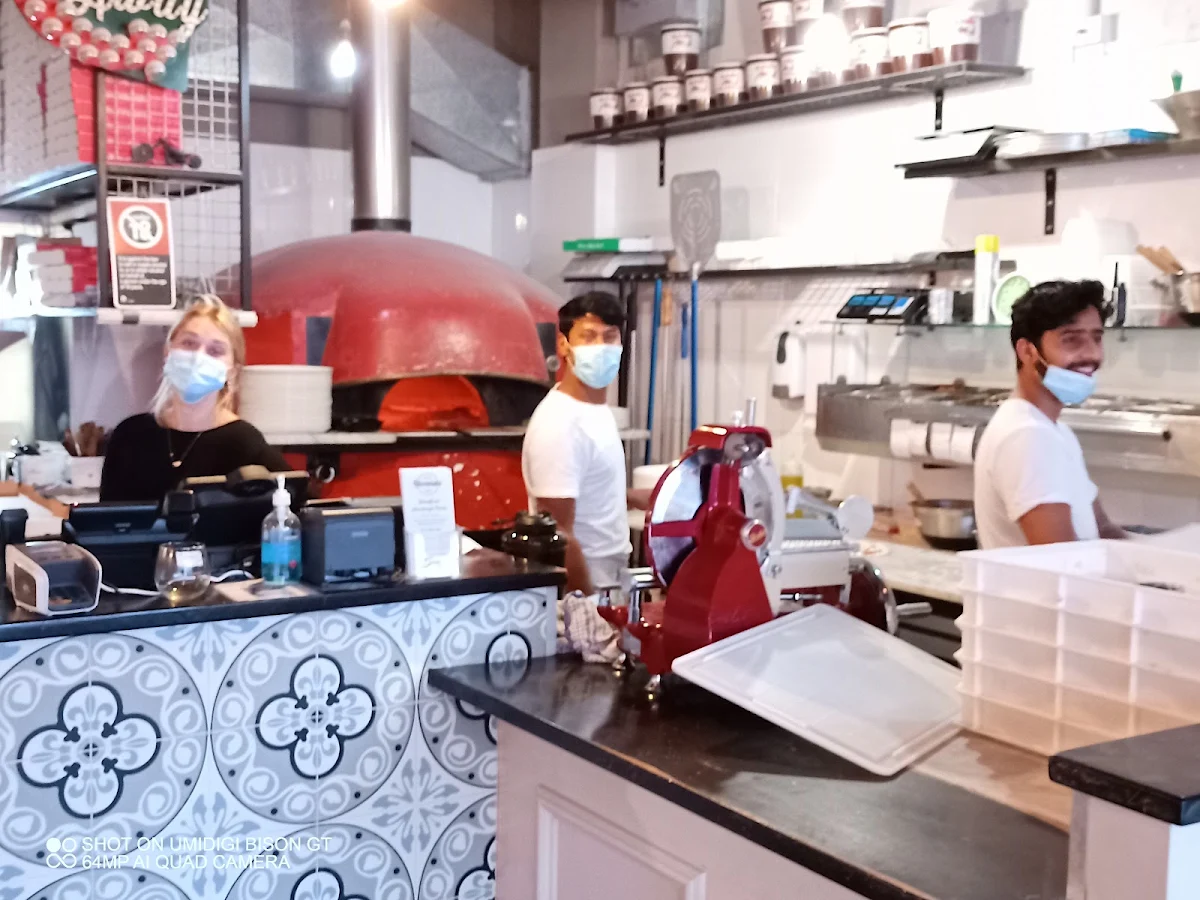 Vibe, Pizza Riccardo