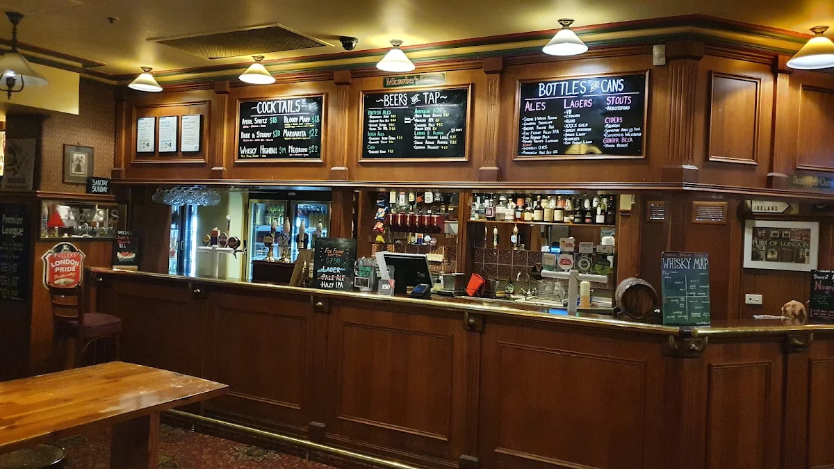 Vibe, The Charles Dickens Tavern