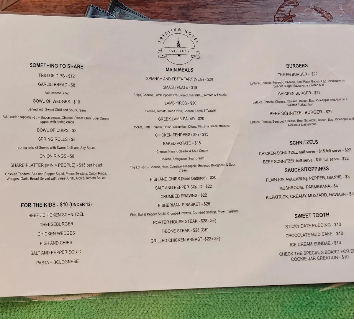 Menu, Freeling Hotel
