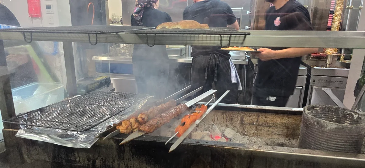 Vibe, Ms Kebabs & Grill