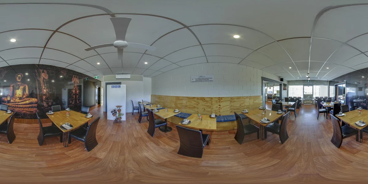 Vibe, Sunisa's Thai Restaurant