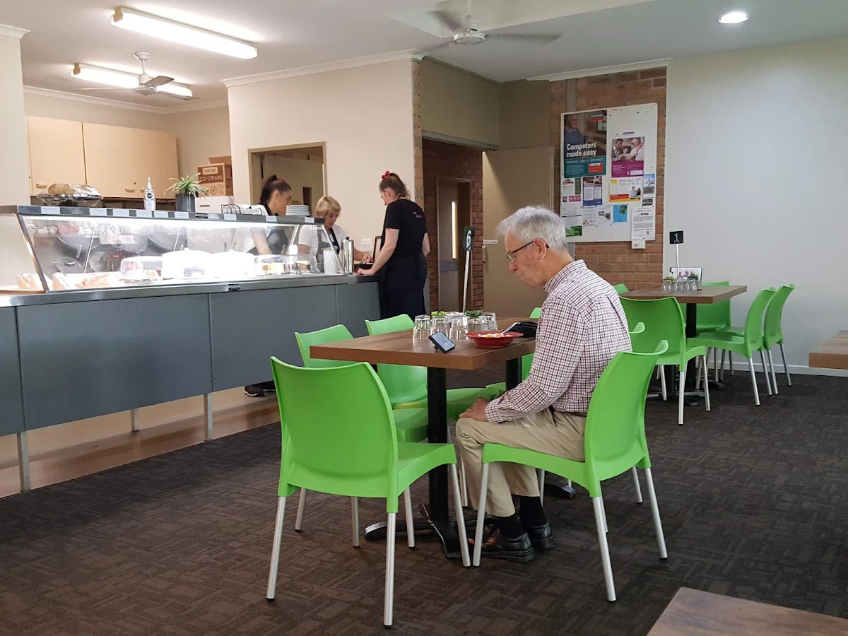 Vibe, Chill Out Cafe