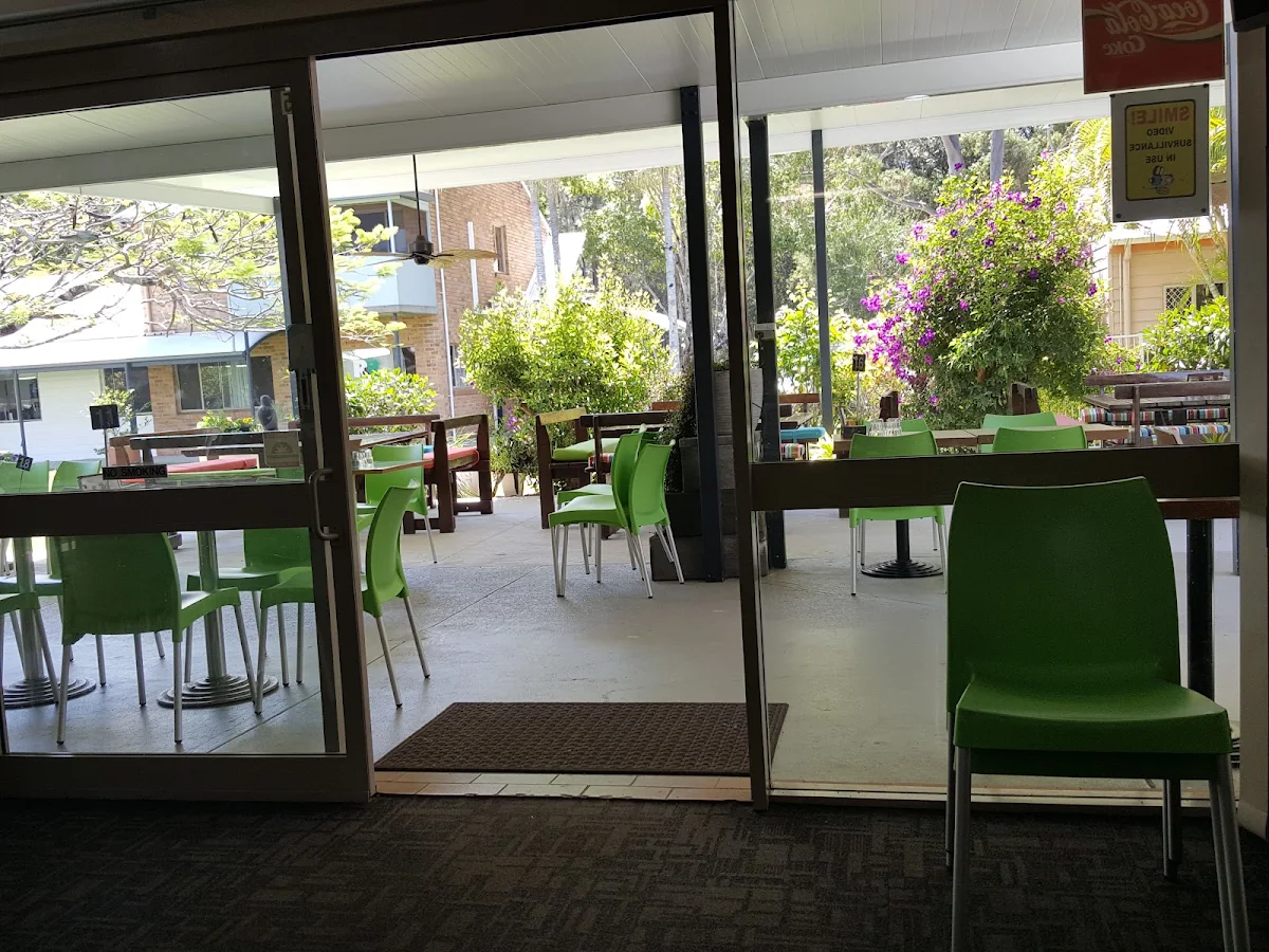 Vibe, Chill Out Cafe