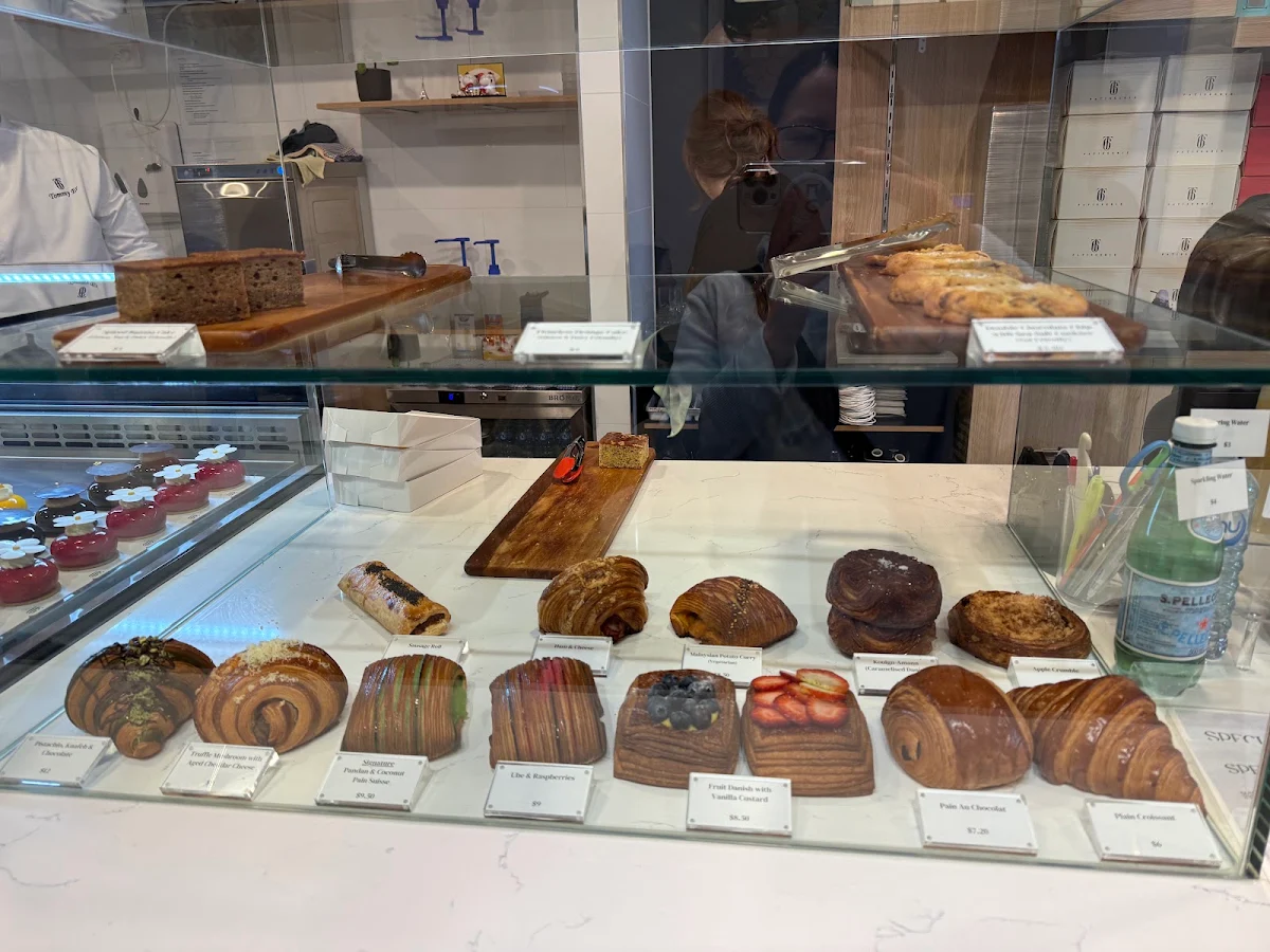 Vibe, T6 Patisserie