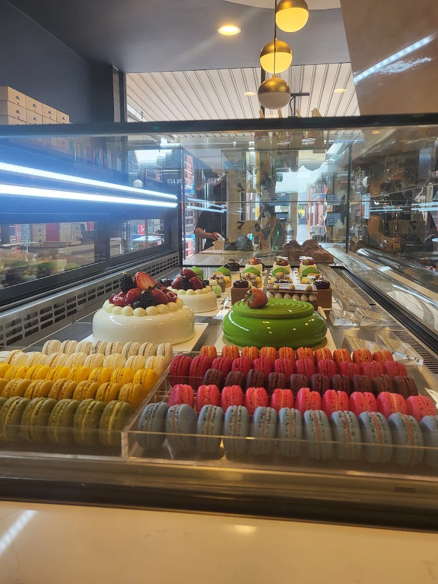 Vibe, T6 Patisserie
