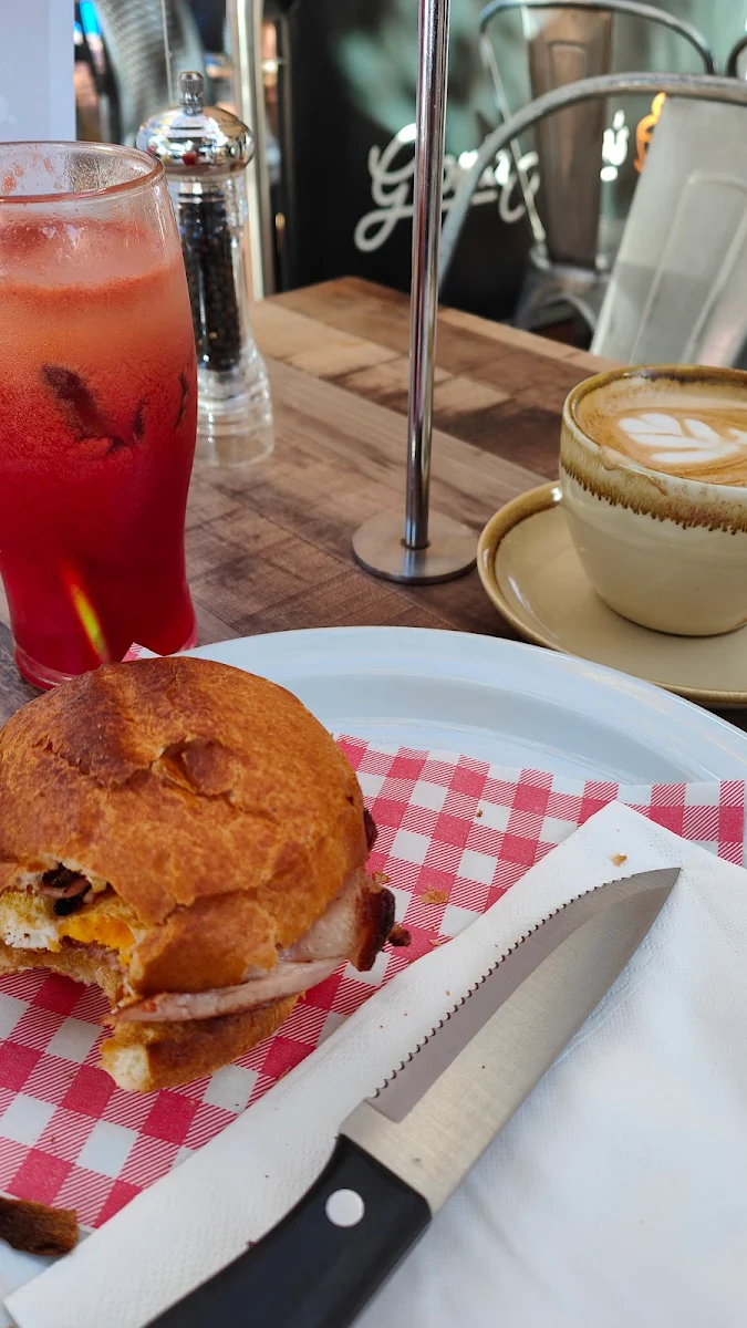 Food & drink, Gusto