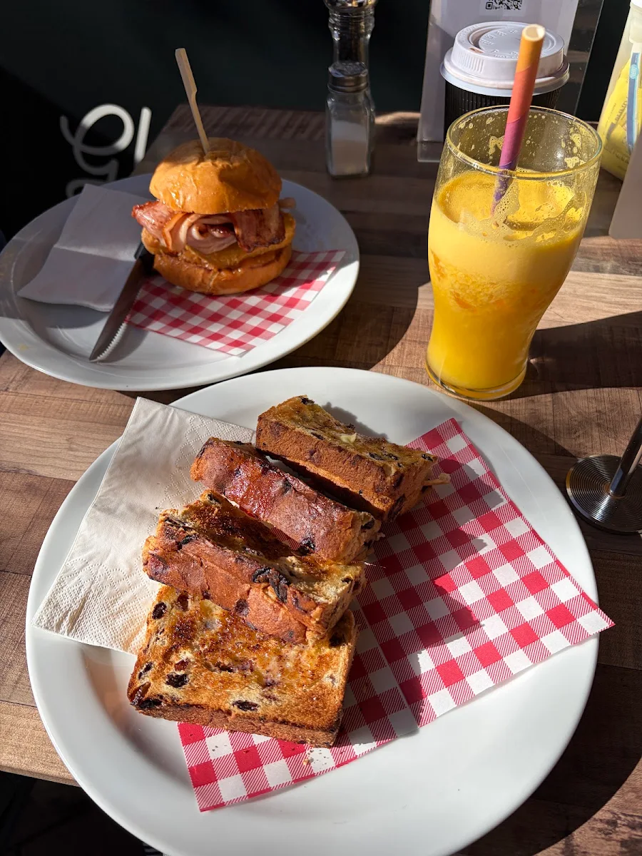 Food & drink, Gusto