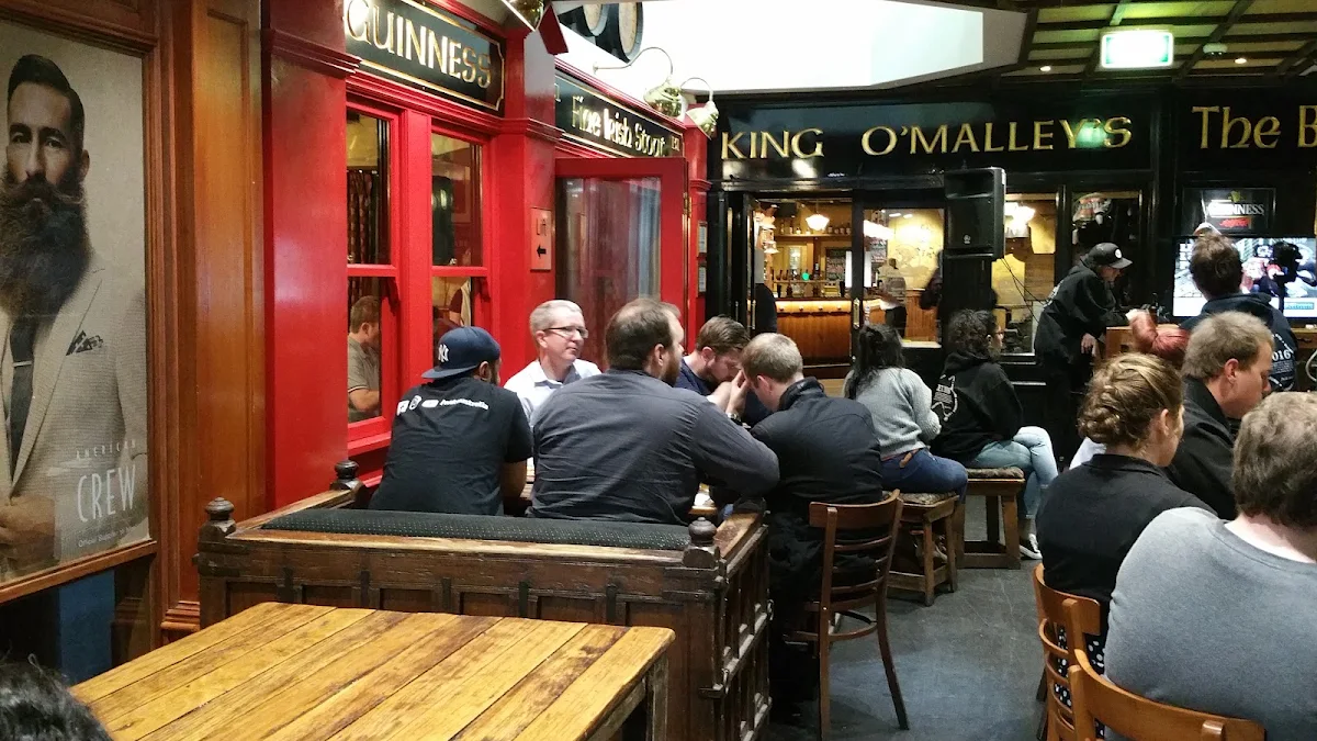 Vibe, King O'Malley's