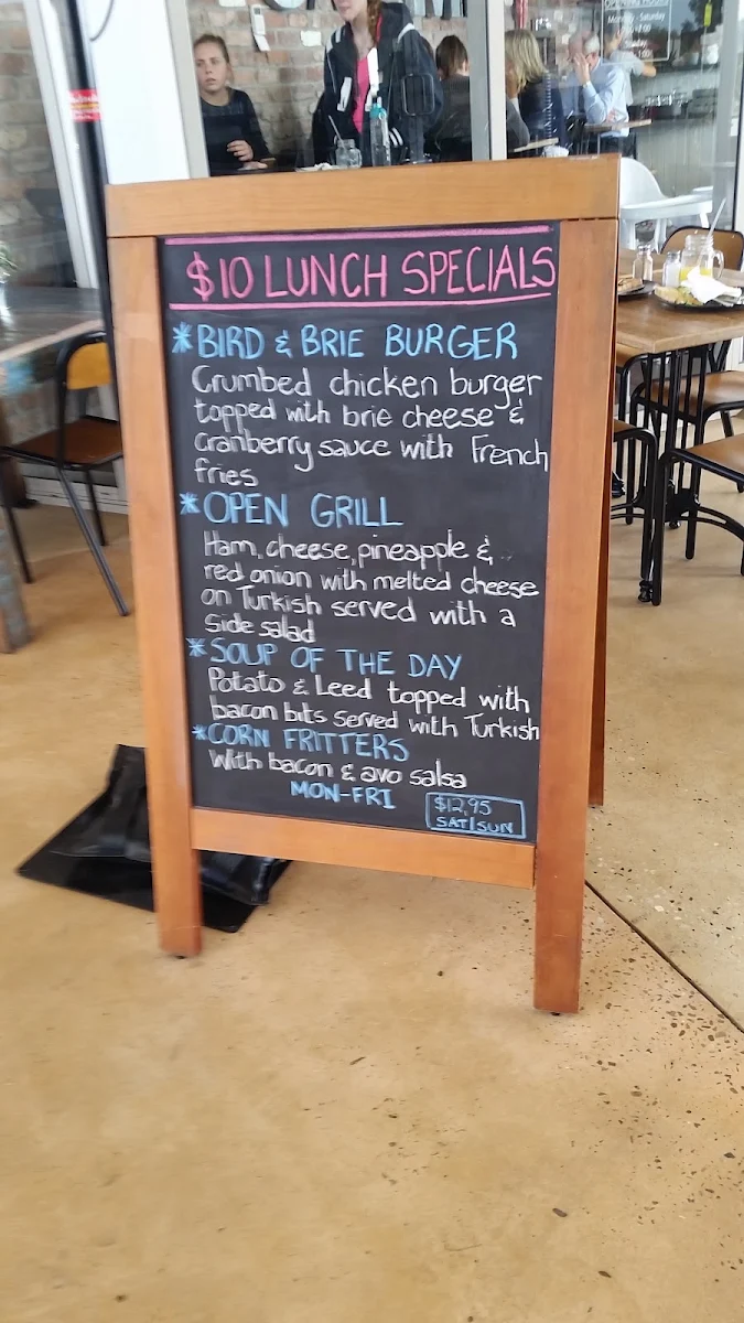 Menu, Cafe Mila