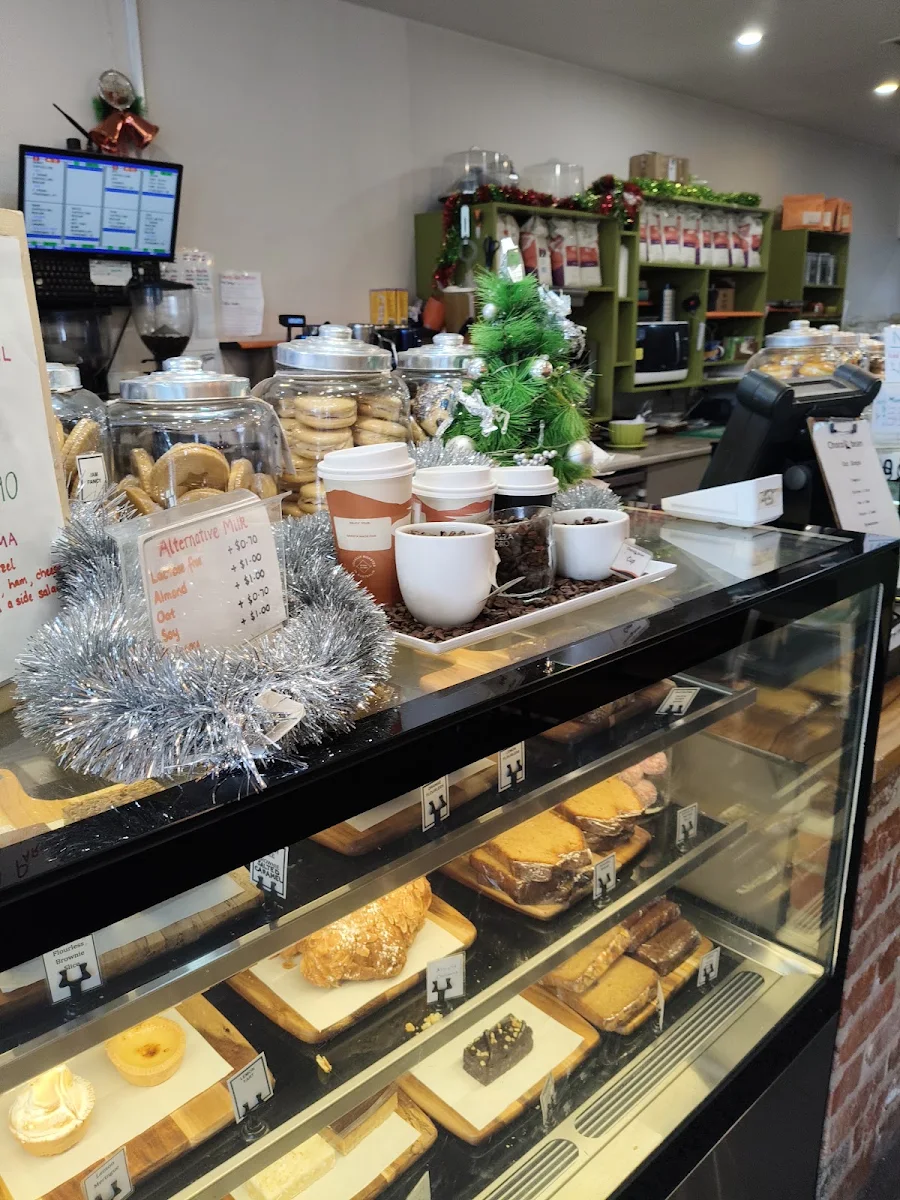 Vibe, Choco Bean Cafe