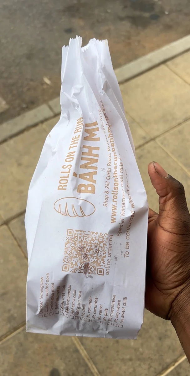 Menu, Rolls on the run Banh Mi