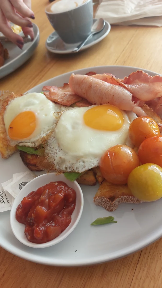 Food & drink, Silver Key Cafe