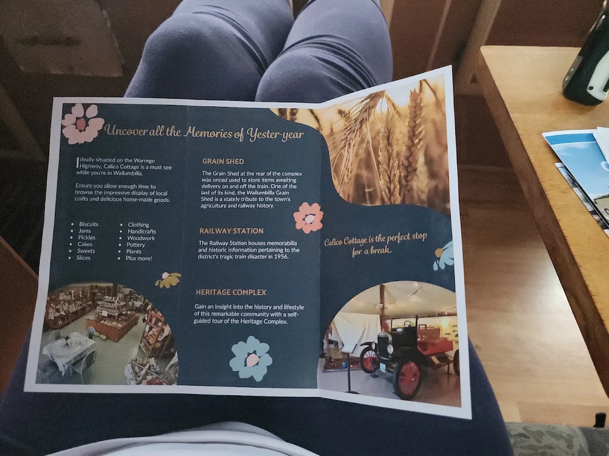 Menu, Calico Cottage