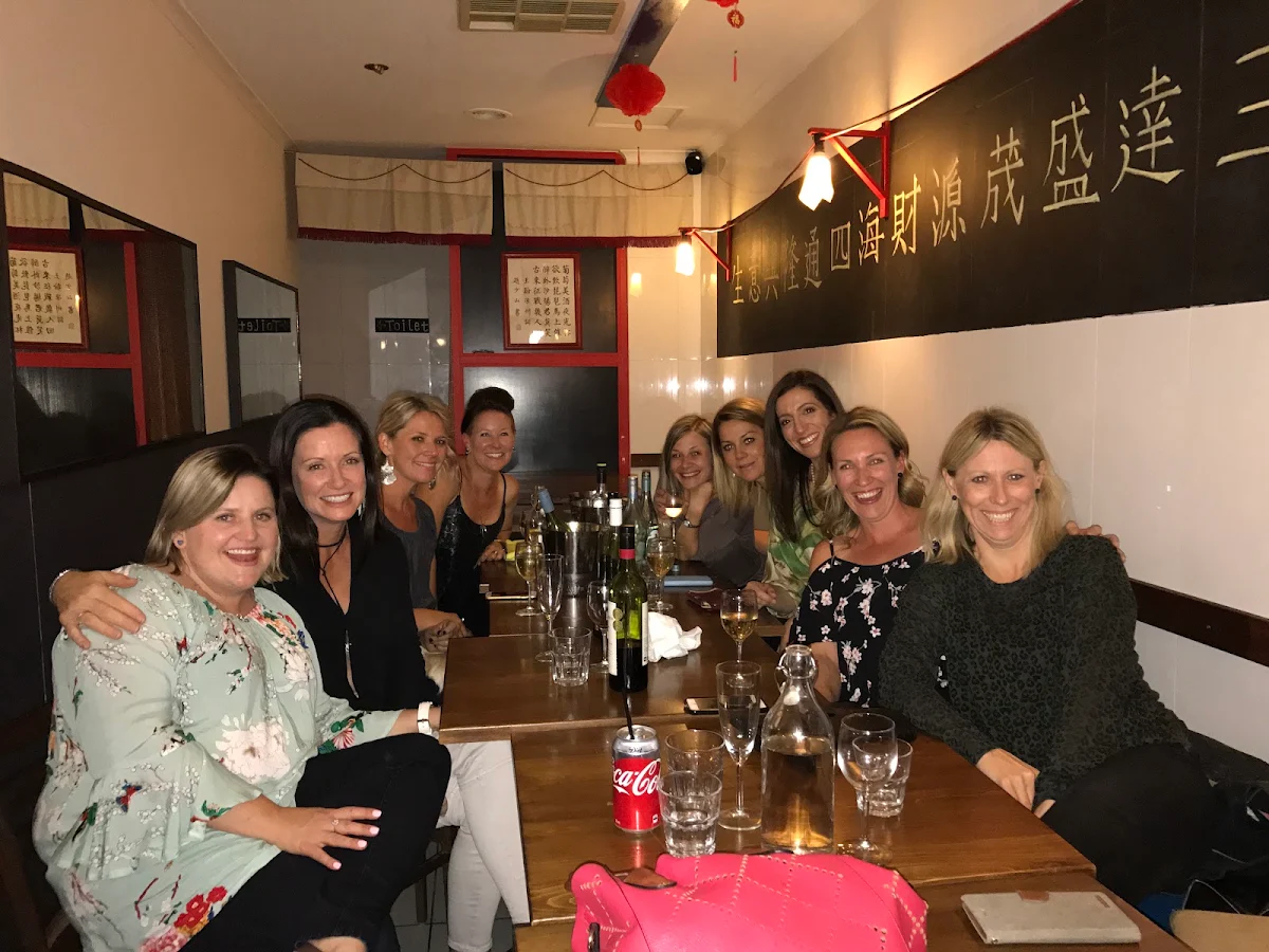Vibe, Cosy and Tasty Dumpling Restaurant