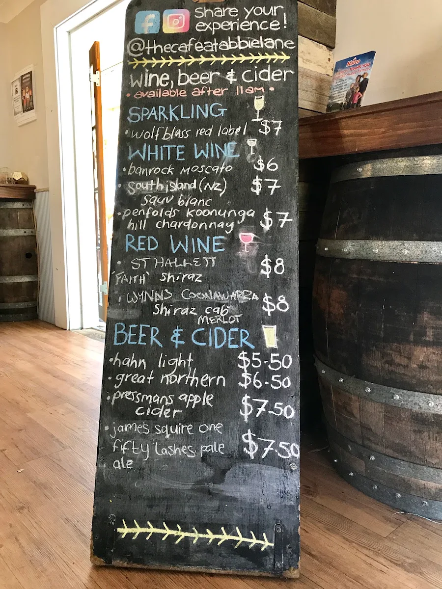 Menu, Savour This Eatery