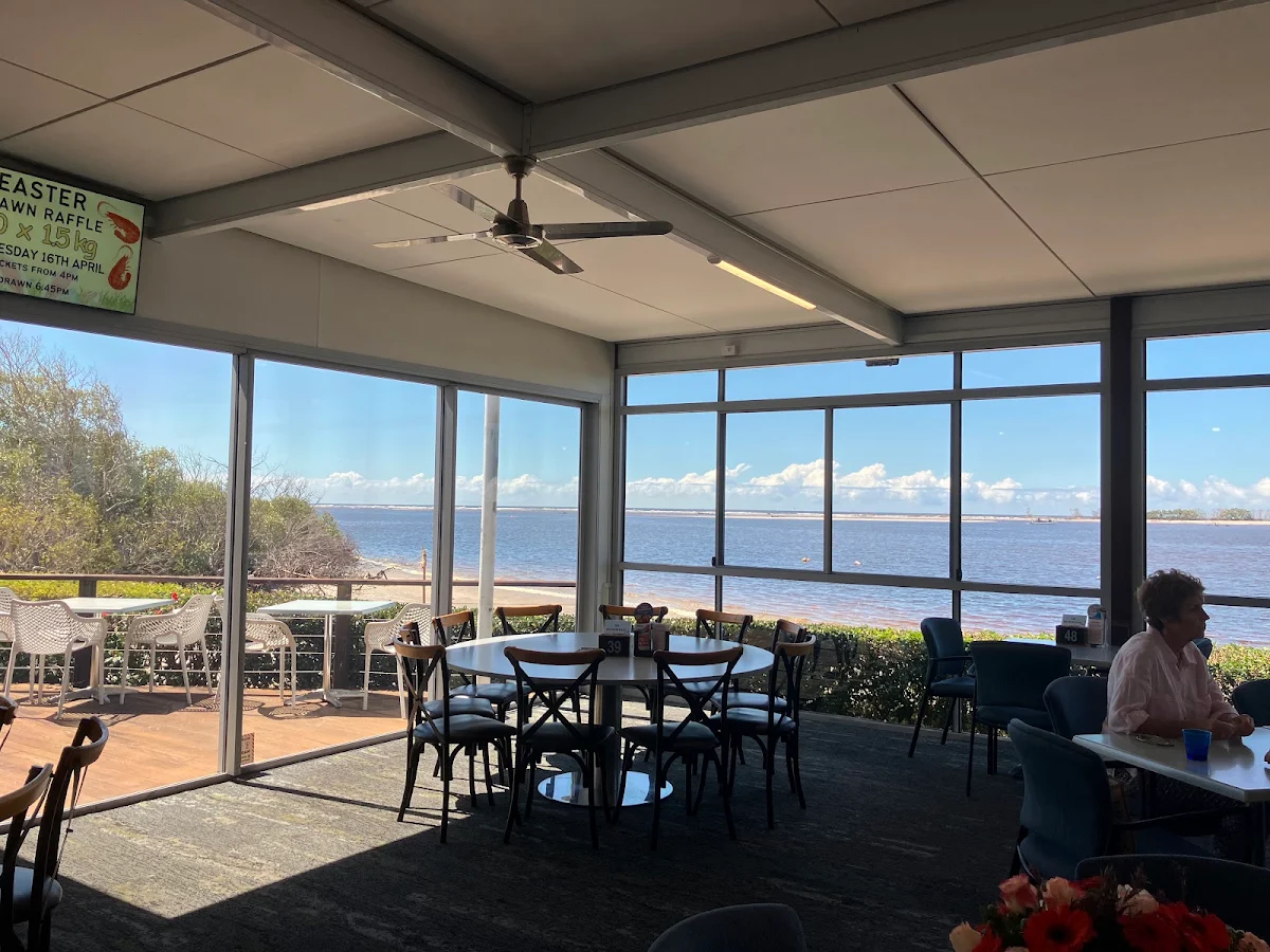 Vibe, Caloundra Power Boat Club