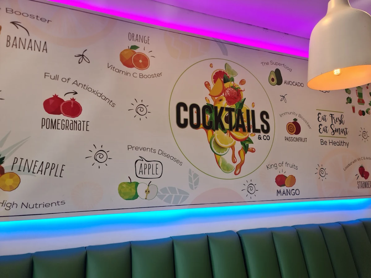 Menu, Cocktails & CO - Fruit Cocktails, Mocktails, Organic Acai Bowl & Smoothies, Fresh Juices