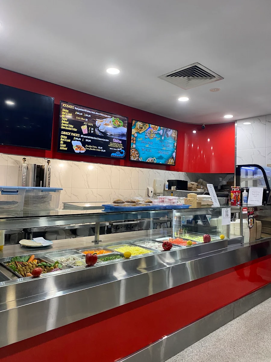 Vibe, OZİ PIZZA&KEBAB