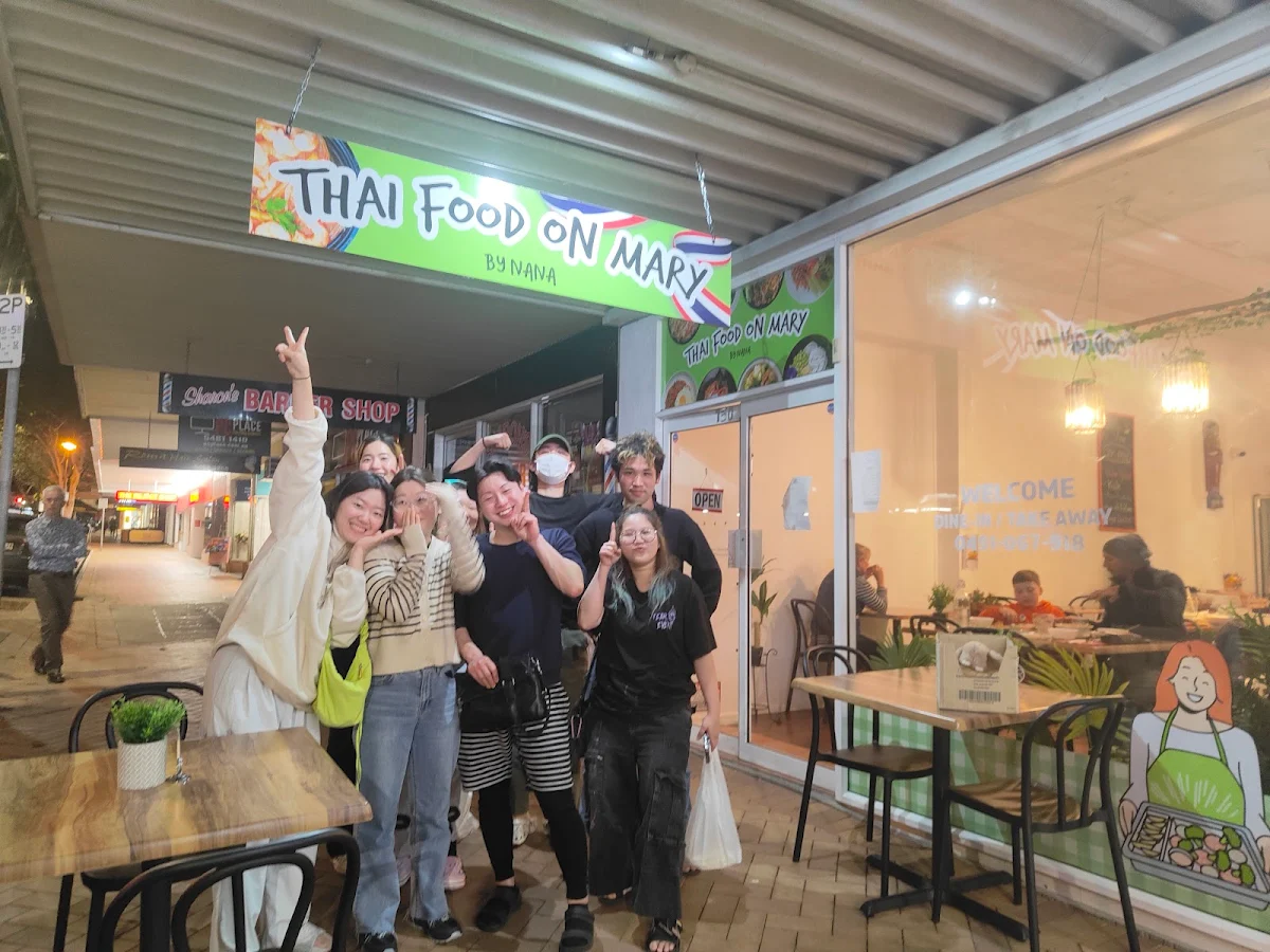 Vibe, Thai Food on Mary by Nana