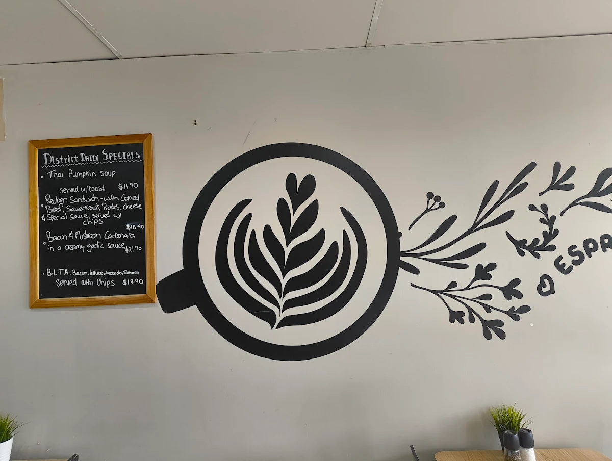 Menu, Espresso District