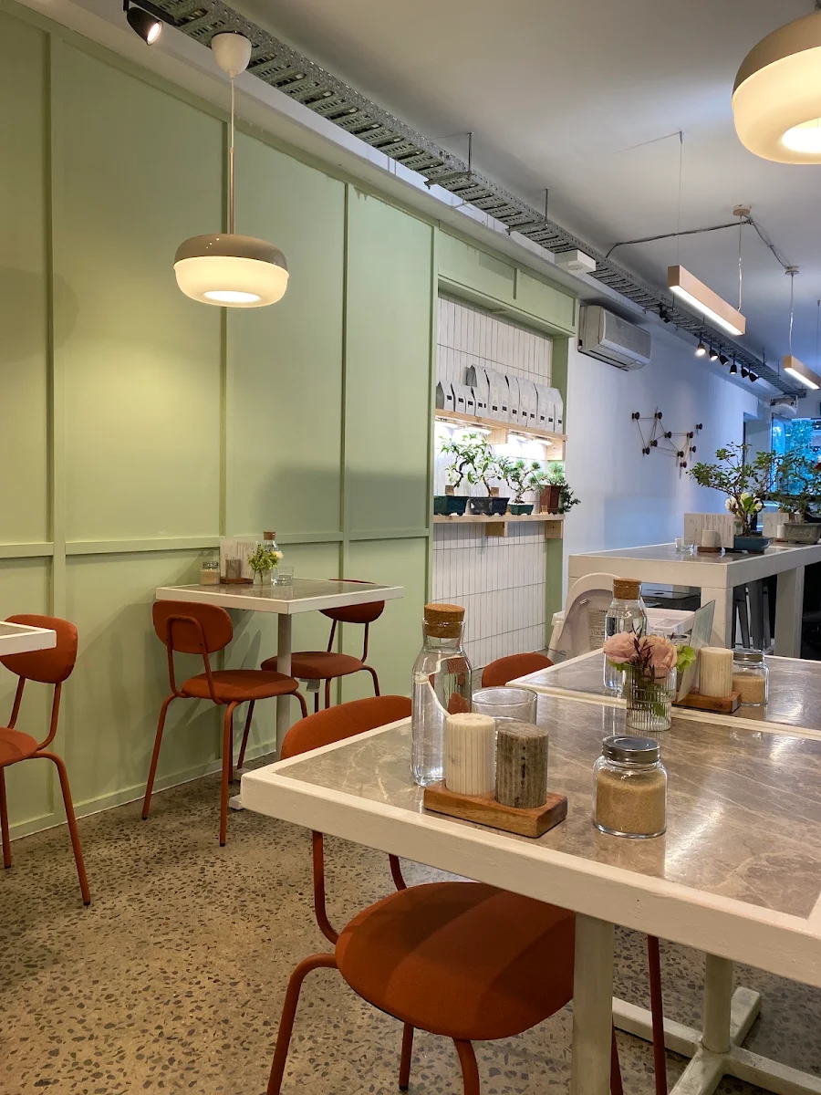Vibe, Tend Still Growing South Yarra