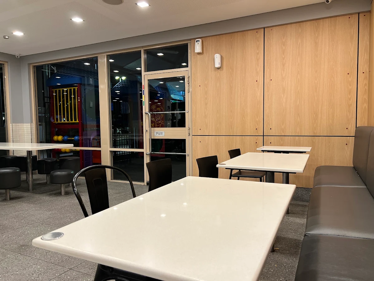 Vibe, McDonald's Eagle Vale
