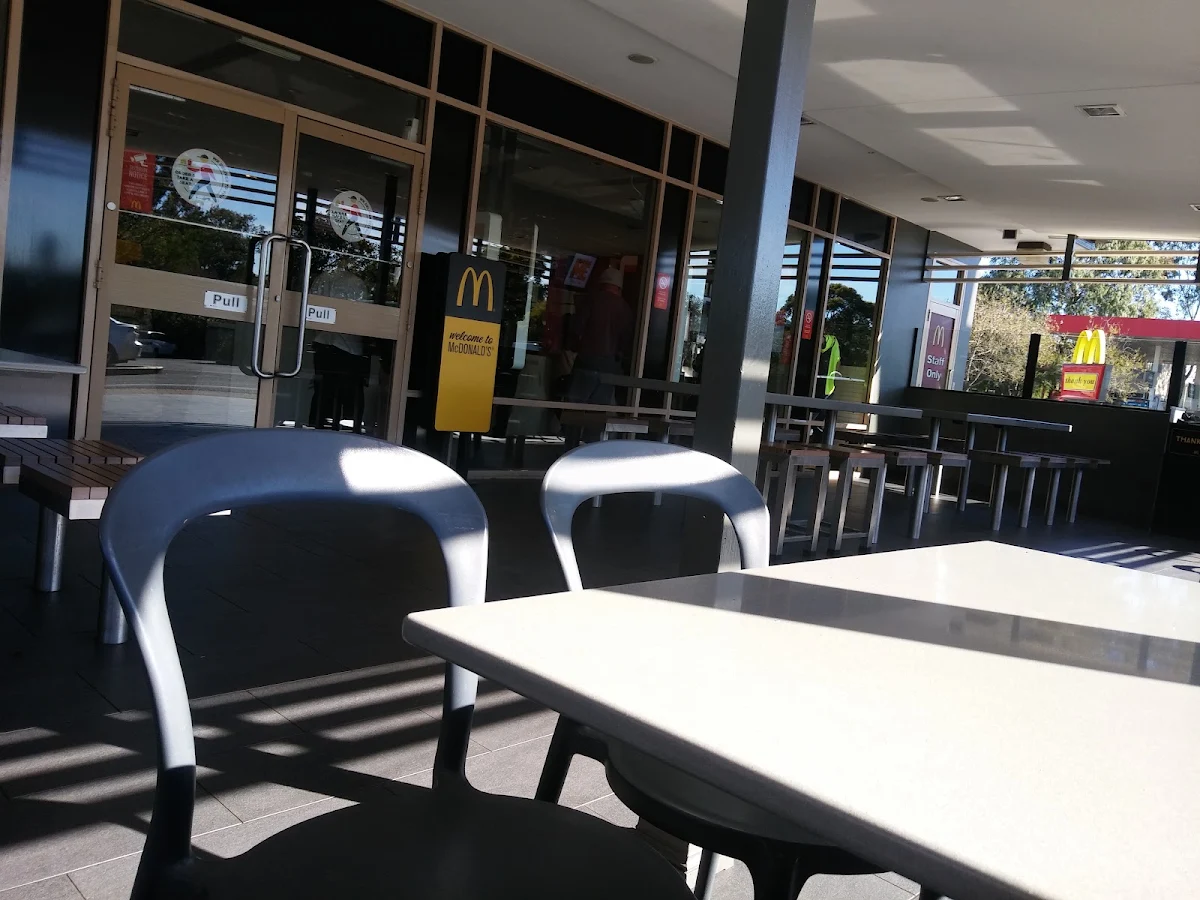 Vibe, McDonald's Eagle Vale