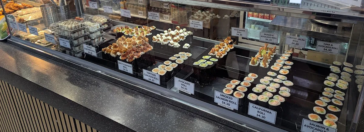 Vibe, Sushi on Cunningham