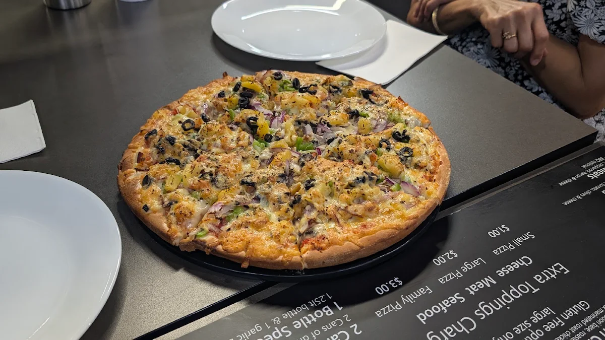 Menu, Pizza Riviera