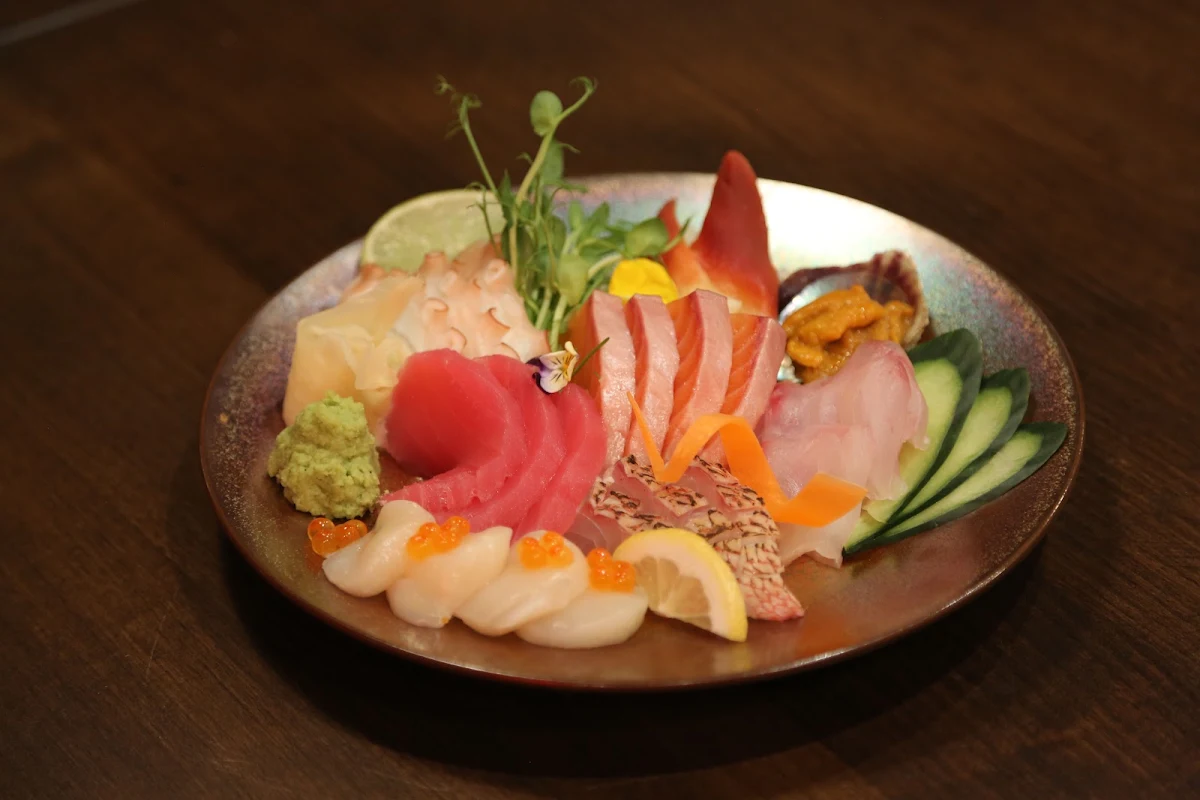 Food & drink, Sushi Raku