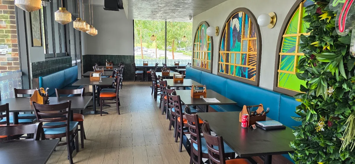 Vibe, Falak Indian Cuisine