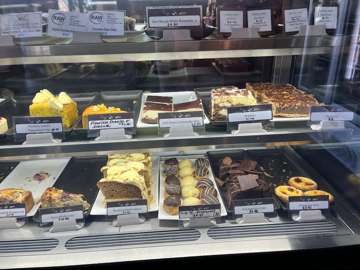 Vibe, Deloraine Delight