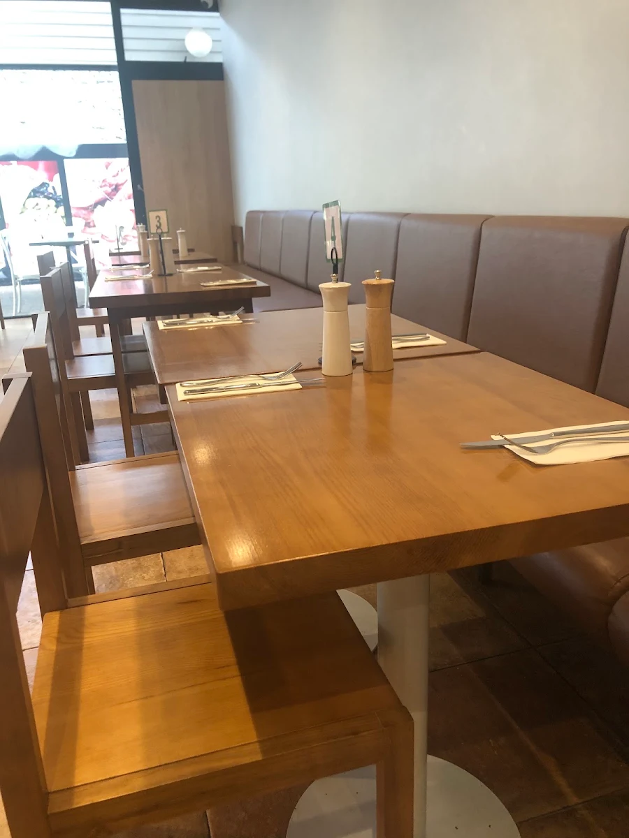Vibe, Gico Eatery
